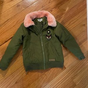Girls sz 6 Military style Jacket, olive green with pink fur collar